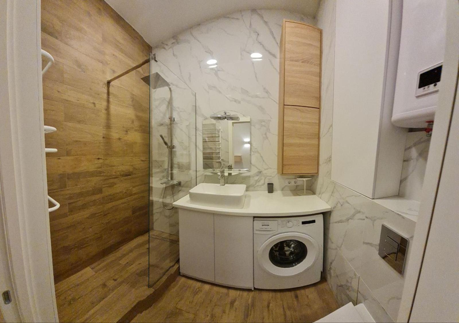 Apartplus - Затишні Апартаменти Dnipro Exterior foto